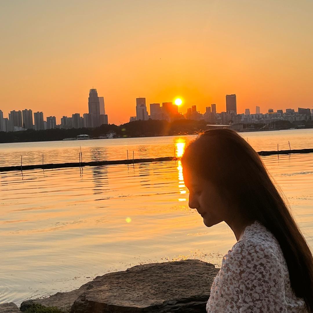 婷婷 ^_^