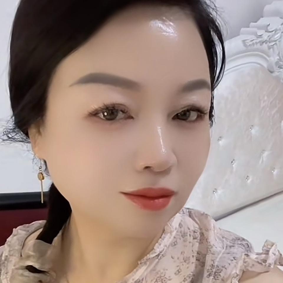 婷子．