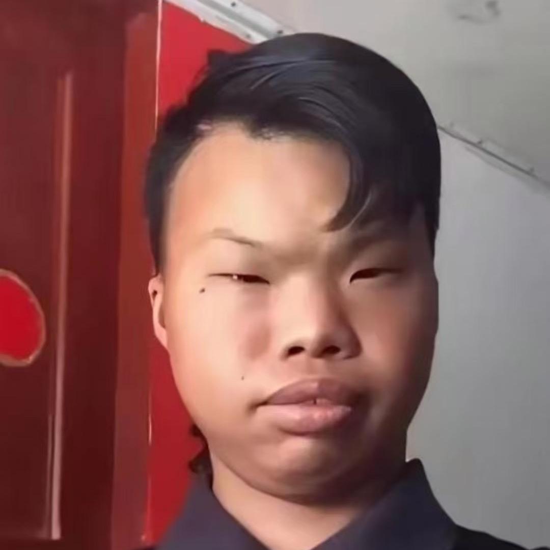 A ꧁꫞꯭林俊鑫꫞꧂