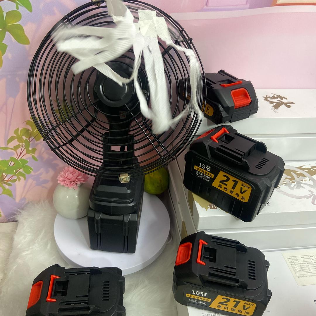 夏日锂电风扇