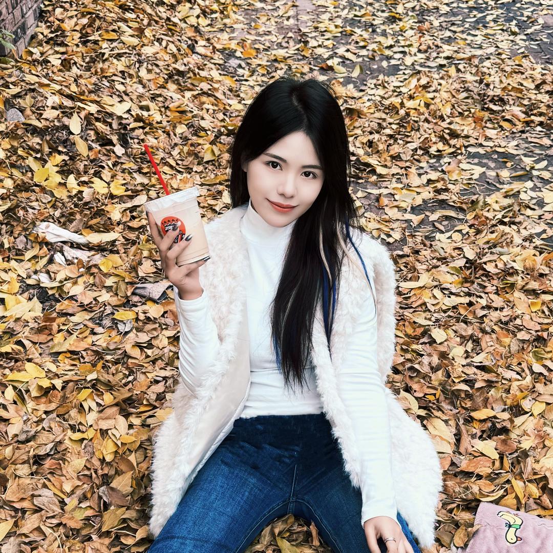觅莎化妆师·蕊蕊