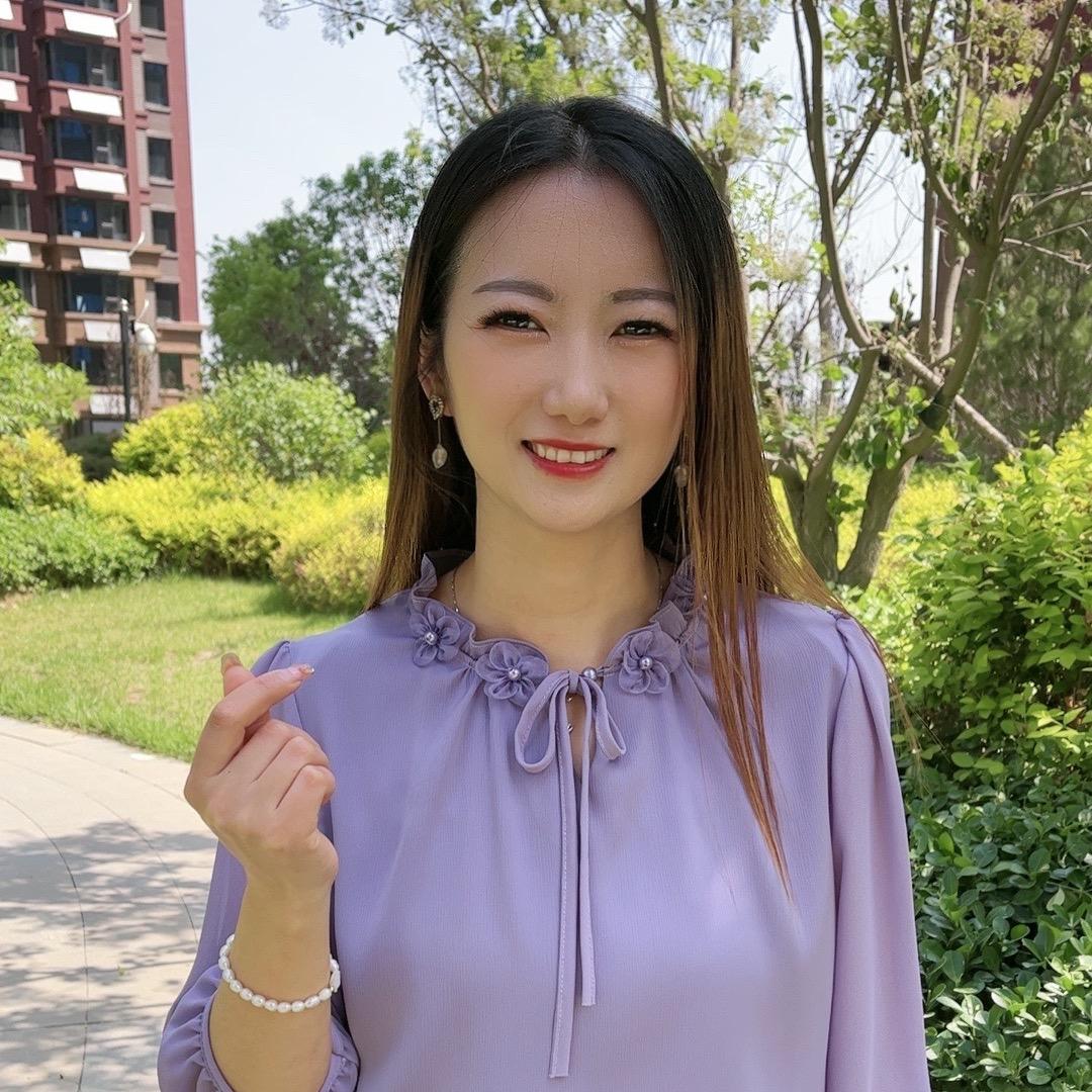 伊芸女装