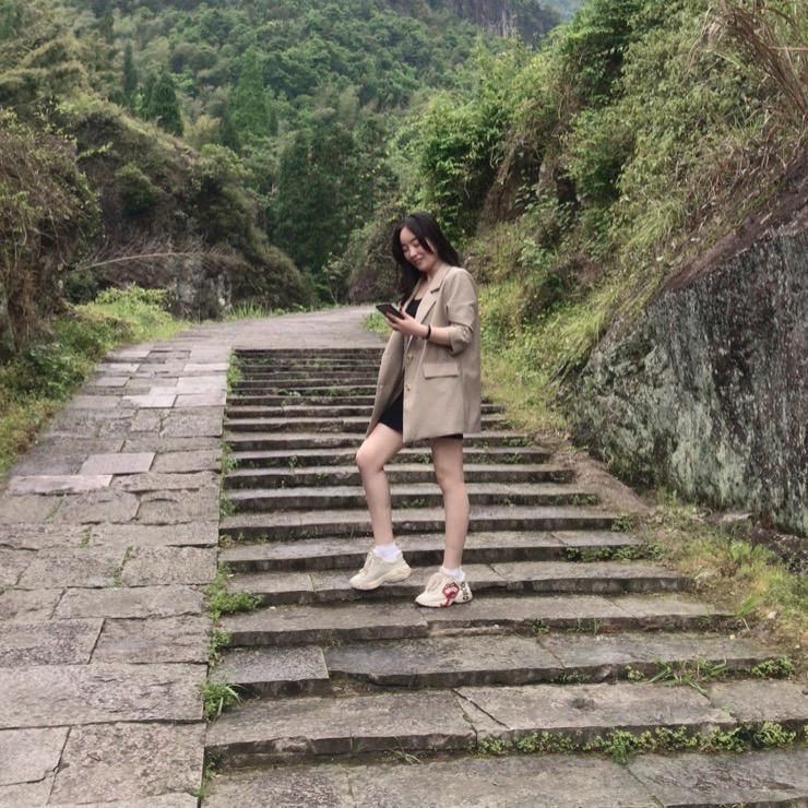 温岭市大溪初汐美容店