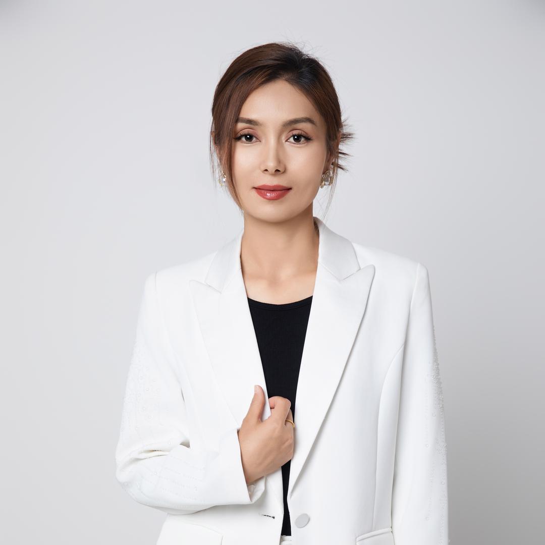 pazilat 讲家庭教育