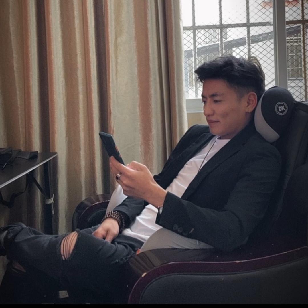 ༼壹貳༽