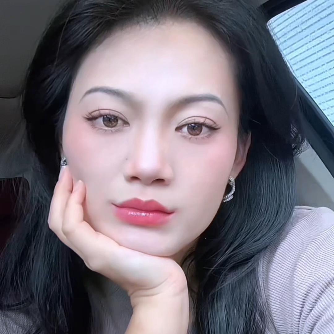 一邓不吃饿得慌