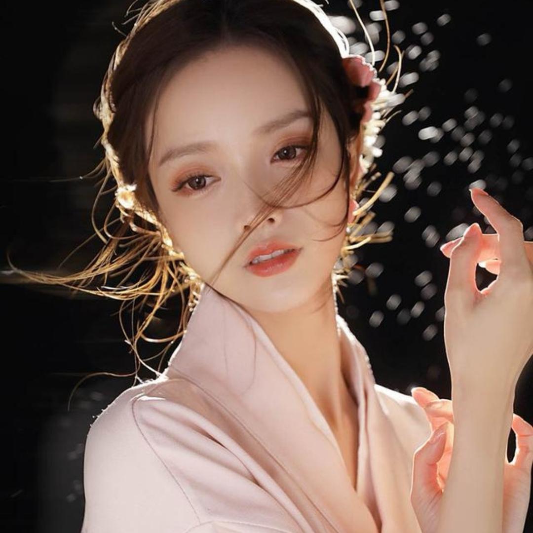 巧巧爱追剧