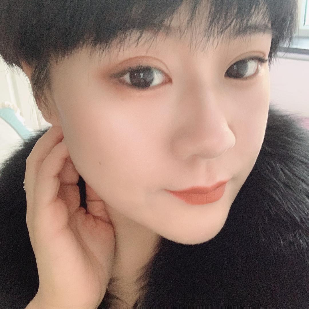 丫头80603263483