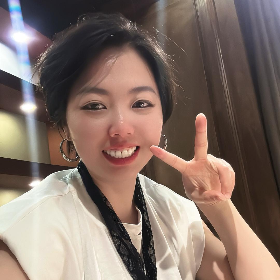 银川做成人舞蹈培训的倩倩