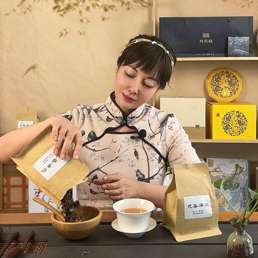 霏茶霏🌧️语
