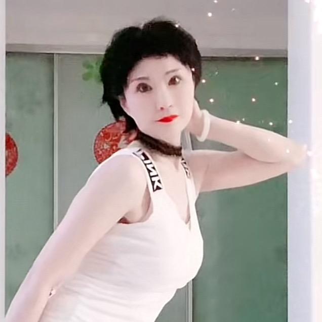 妩媚