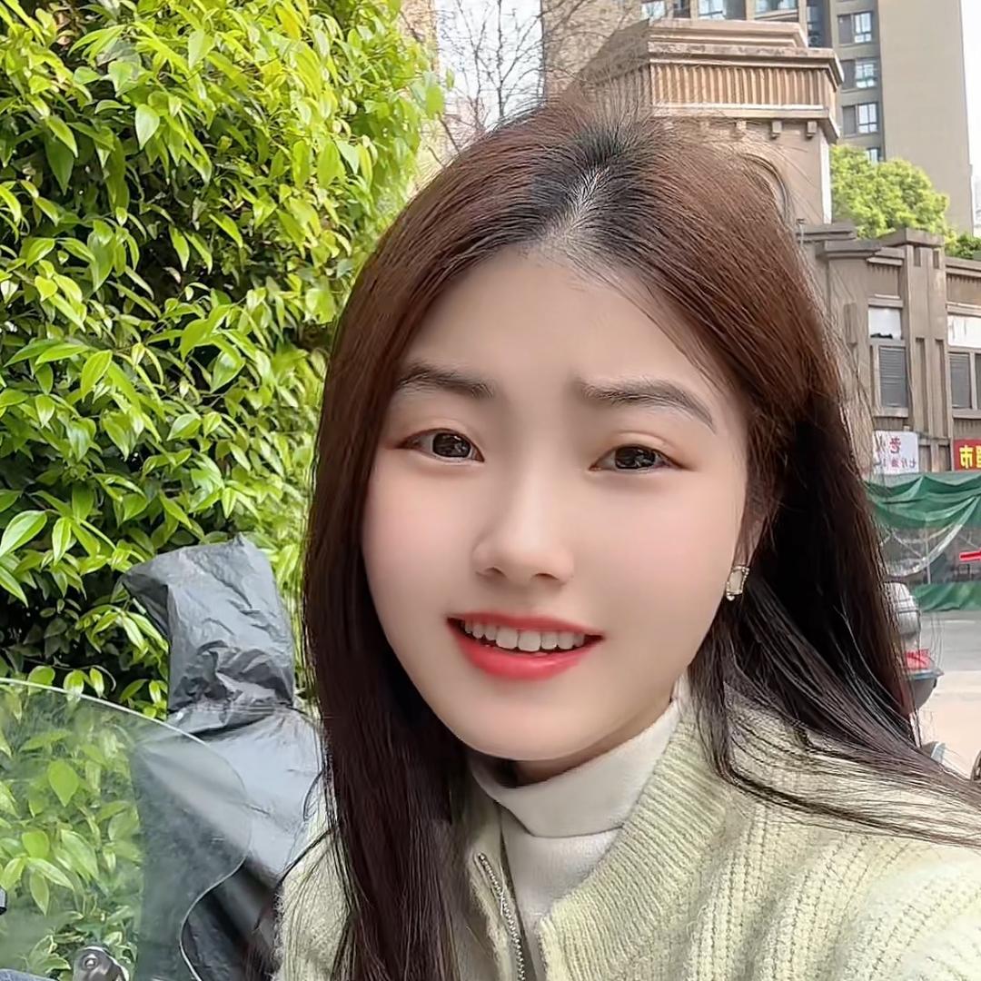 小娅@