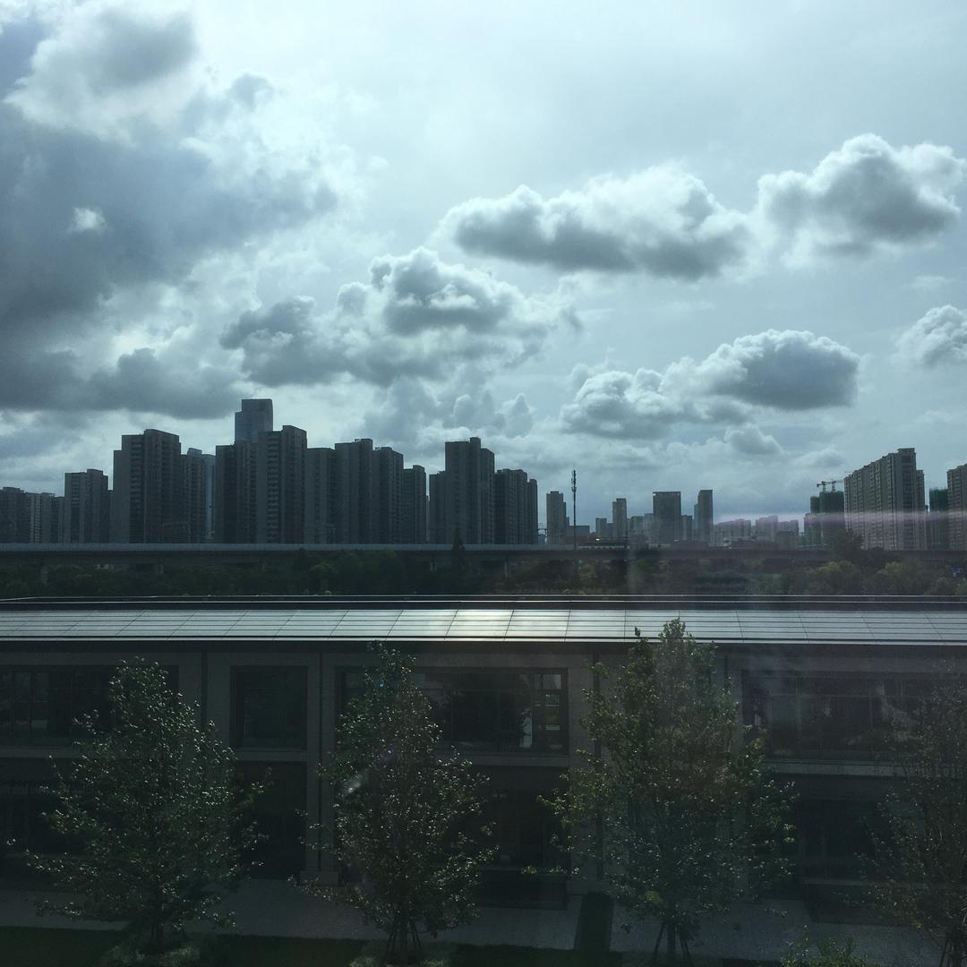 犀瑞小二哥
