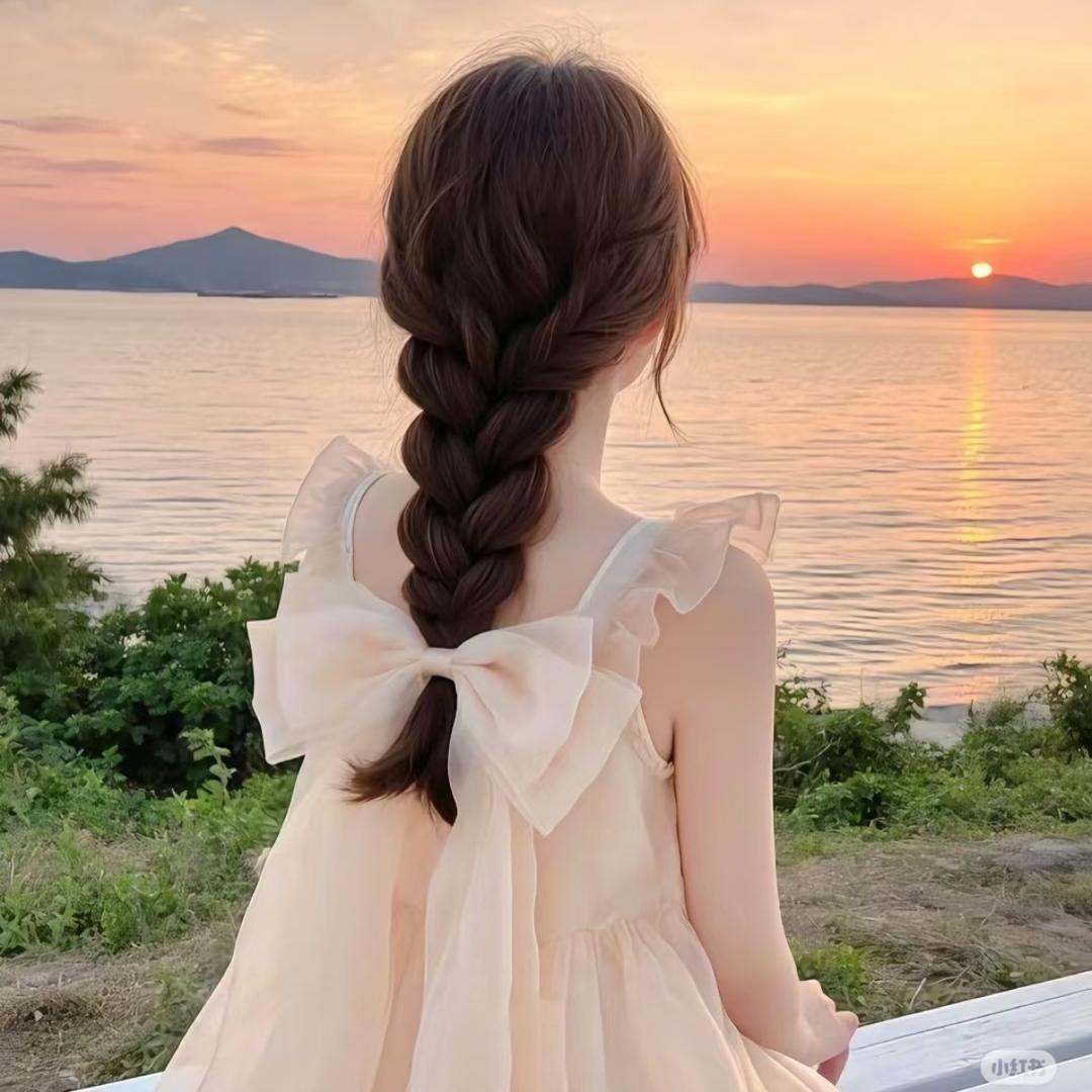 🍀你的妞🍀