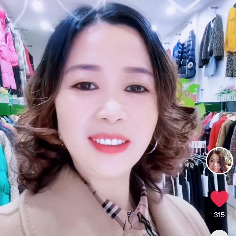 嘟嘟团团婆婆