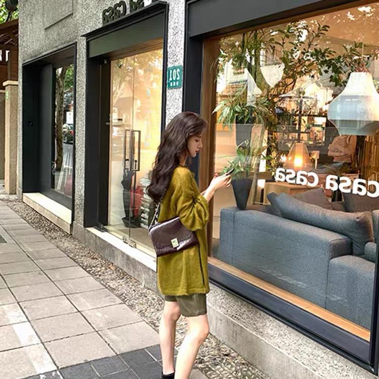 琳琳精品服饰工厂店