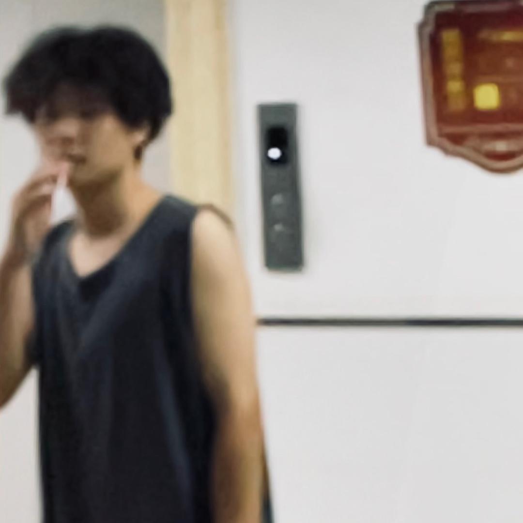 小涛.