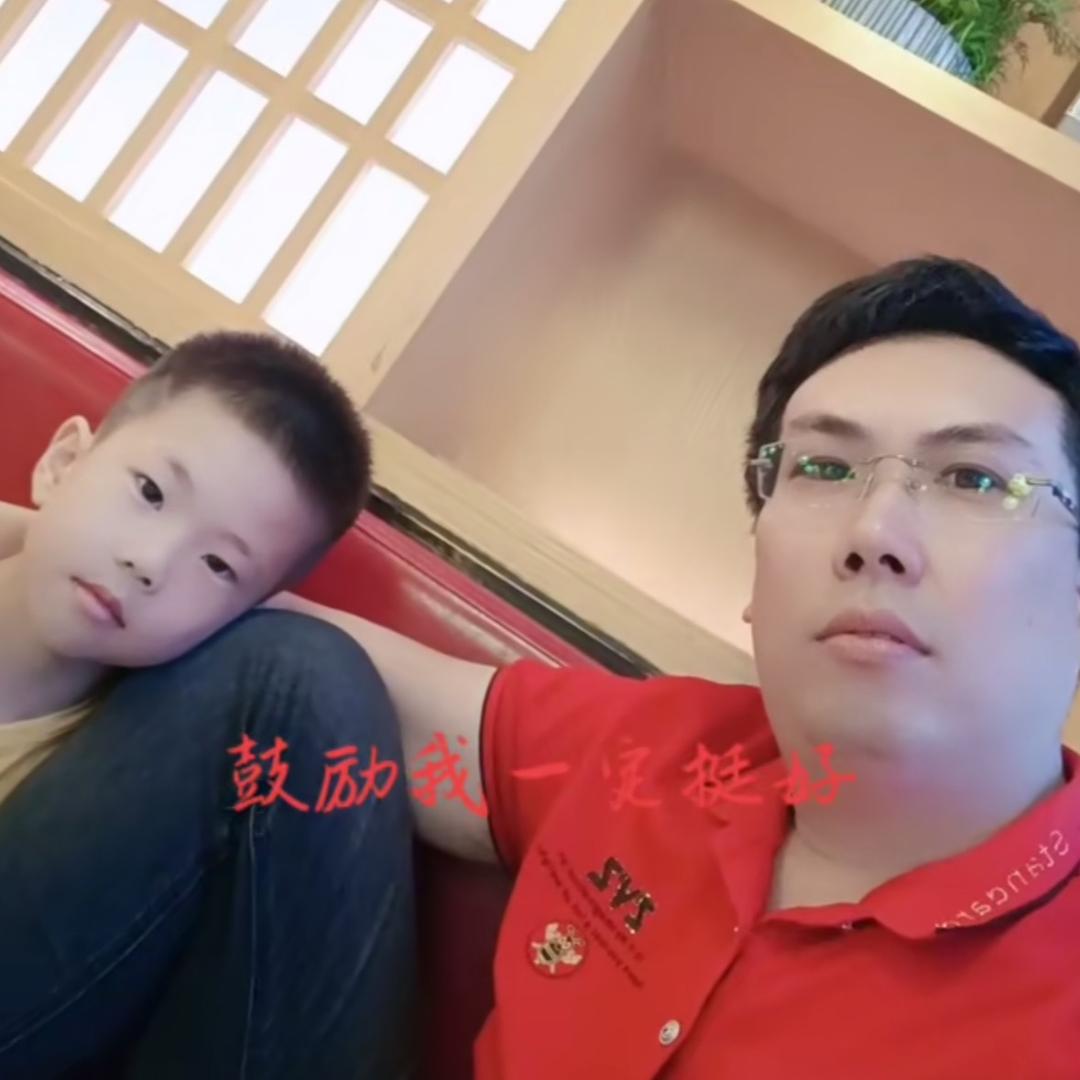 转身浅笑