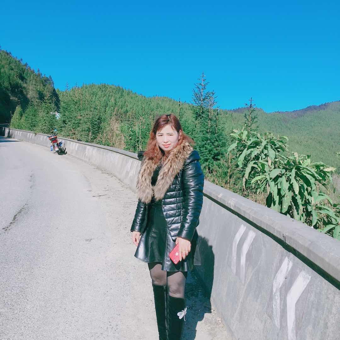 代兴翠