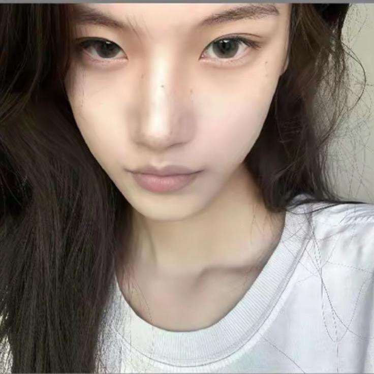 韓碧萝：