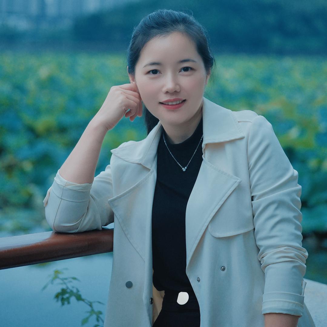 A润天智科沥青搅拌站厂家曾小姐！