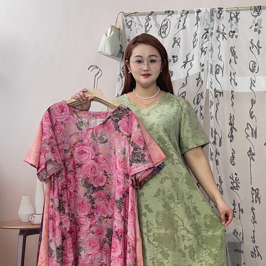 纳朵花大码女装