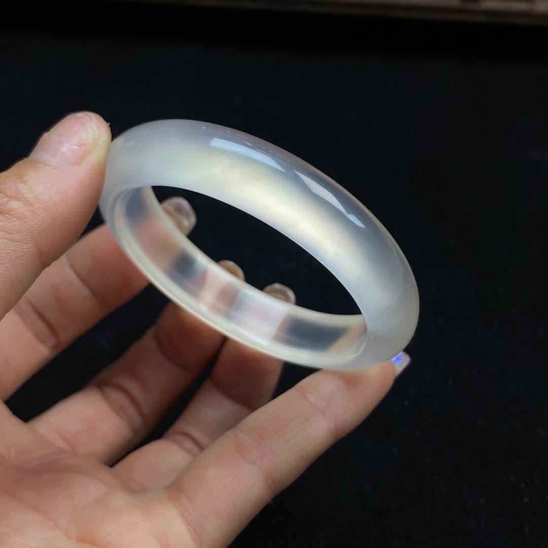 玛瑙手镯加工厂