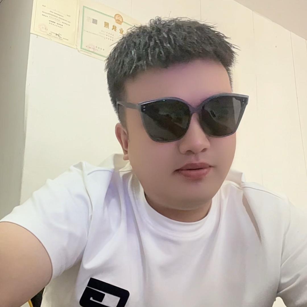 A…. Feng先生