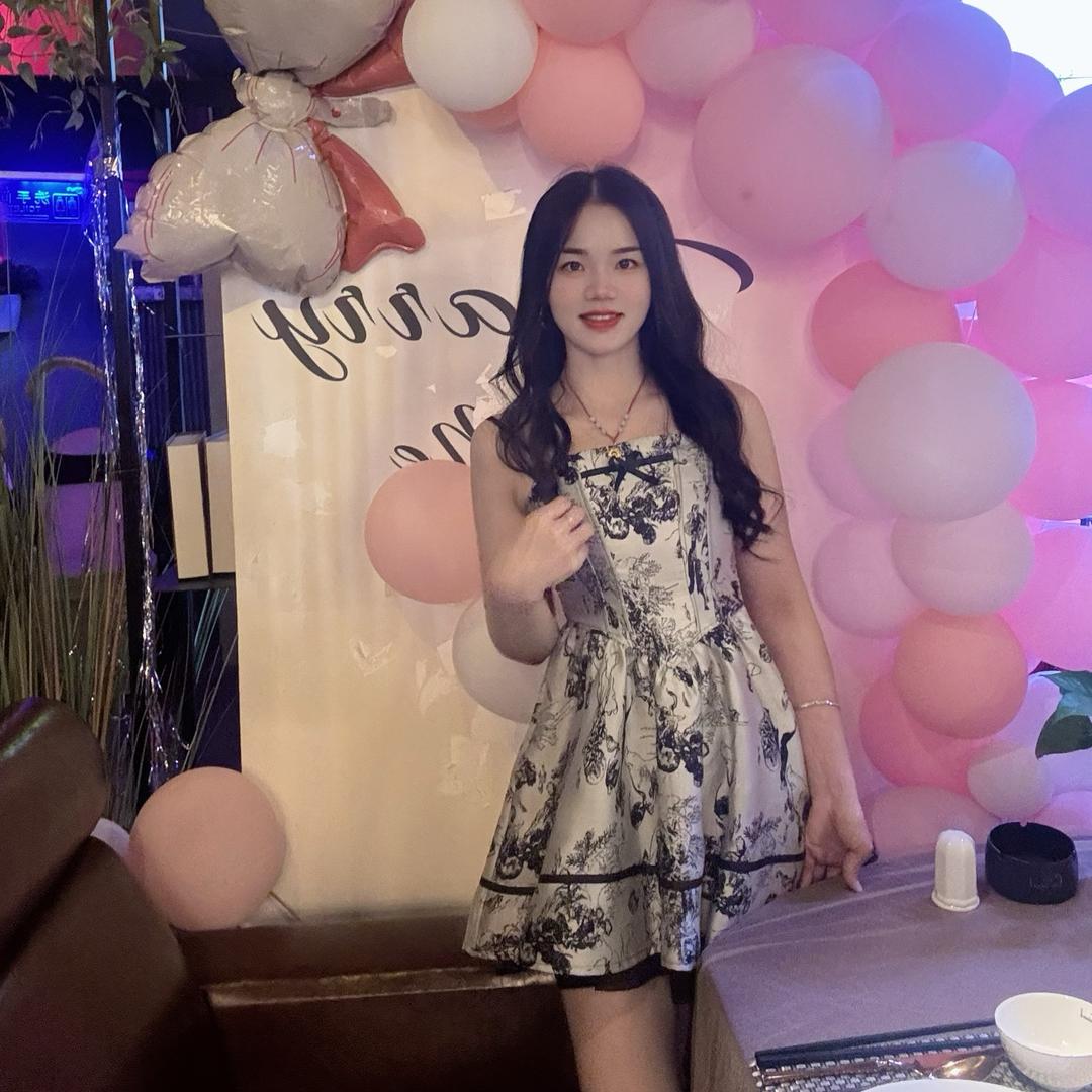 梁潇