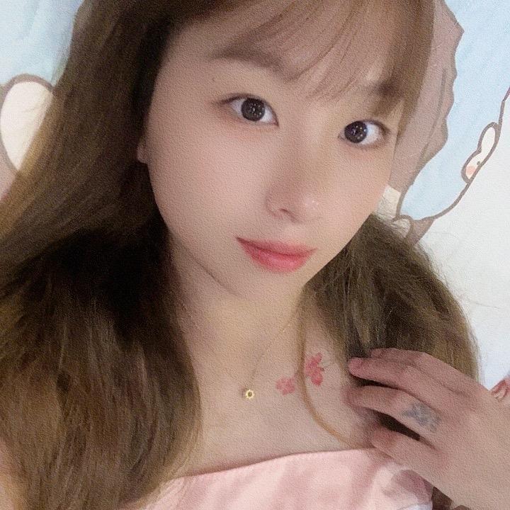 择一人终成。遇一人白首