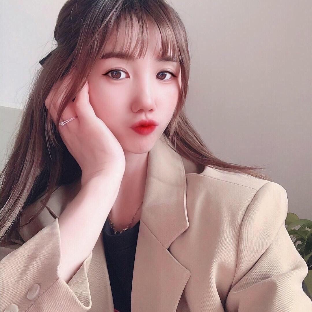 嗨丽丽