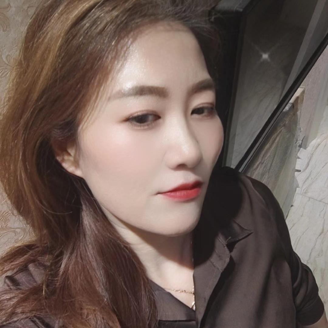东莞群品百汇服饰鞋包小店