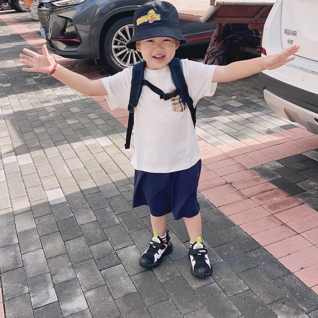 张扬小少年的麻麻