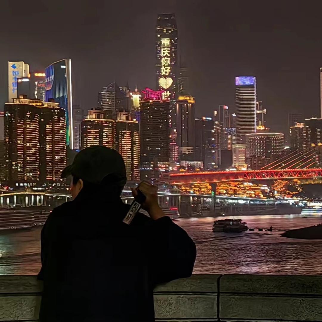 小样儿，过来跟我走จุ๊บ