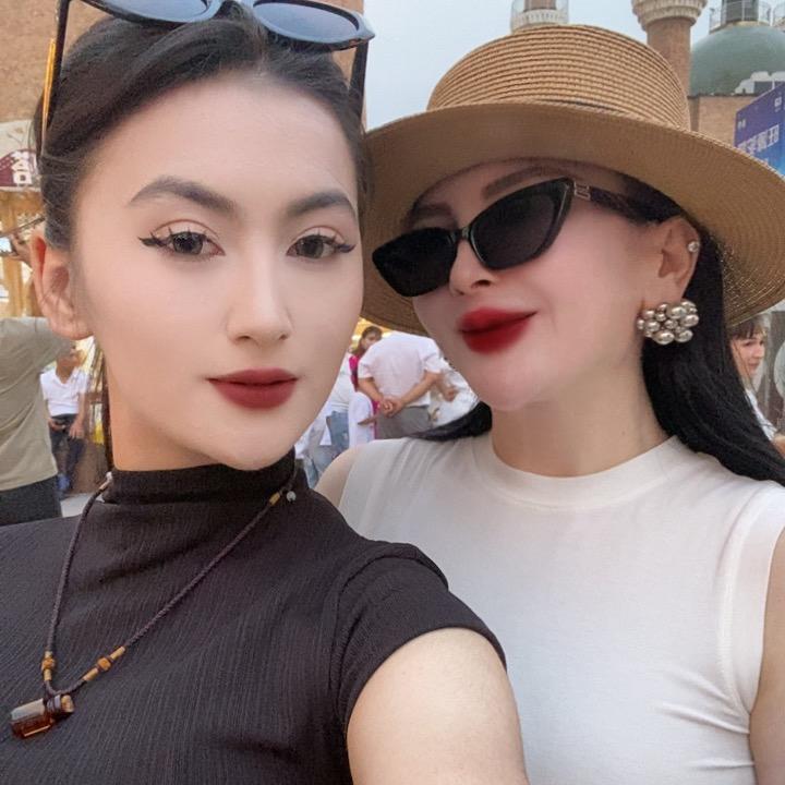 暴富姐妹