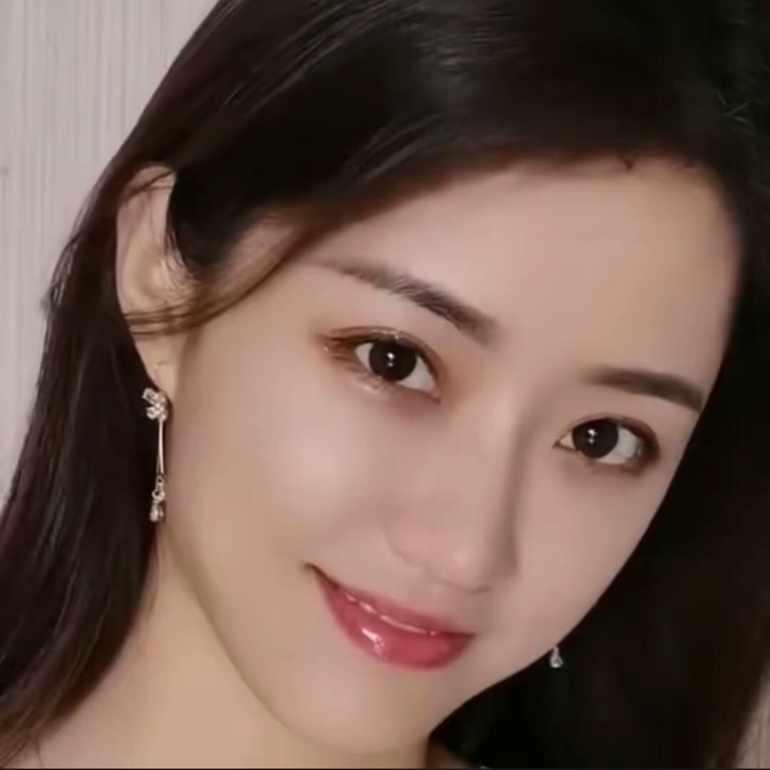 三妮妮