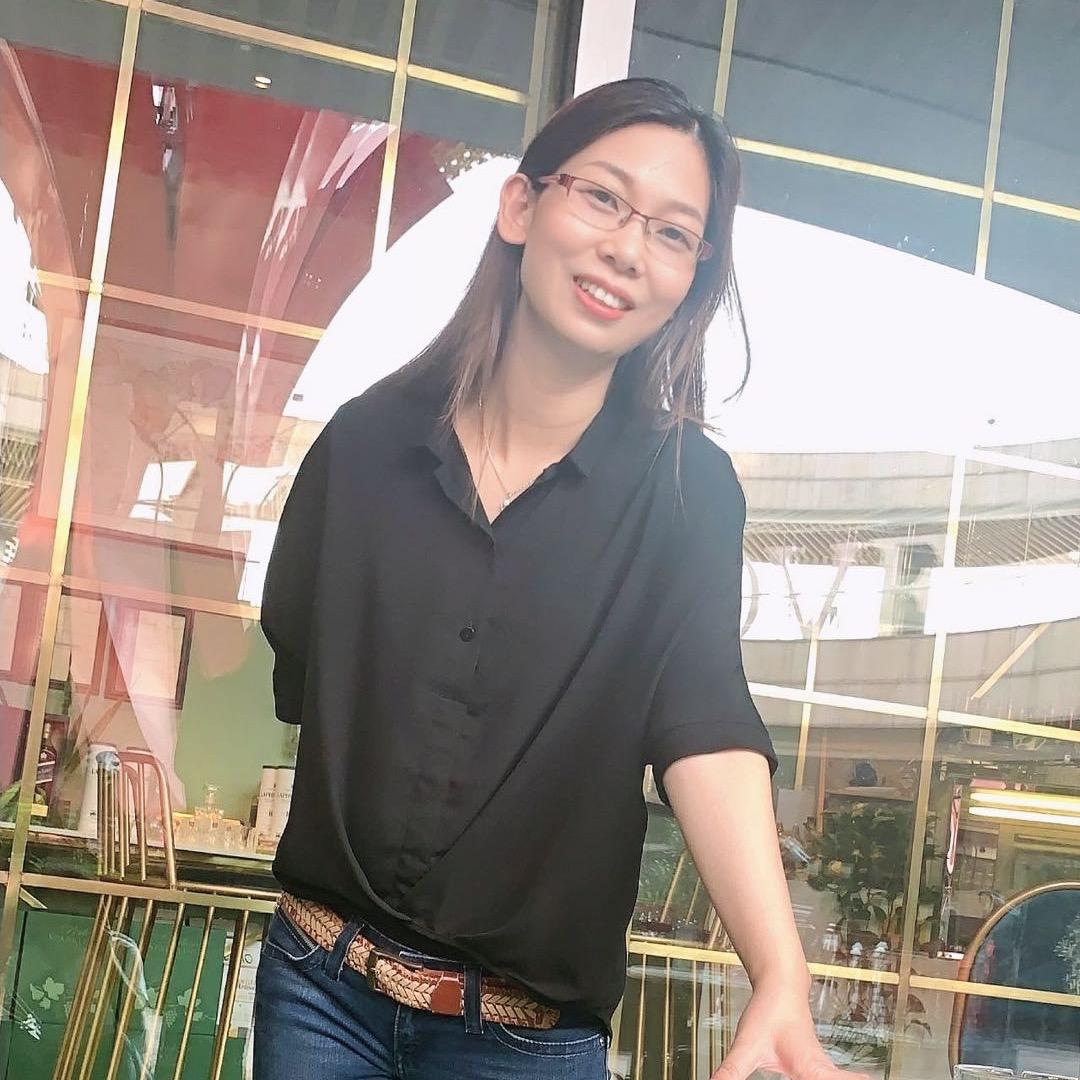 津威小二