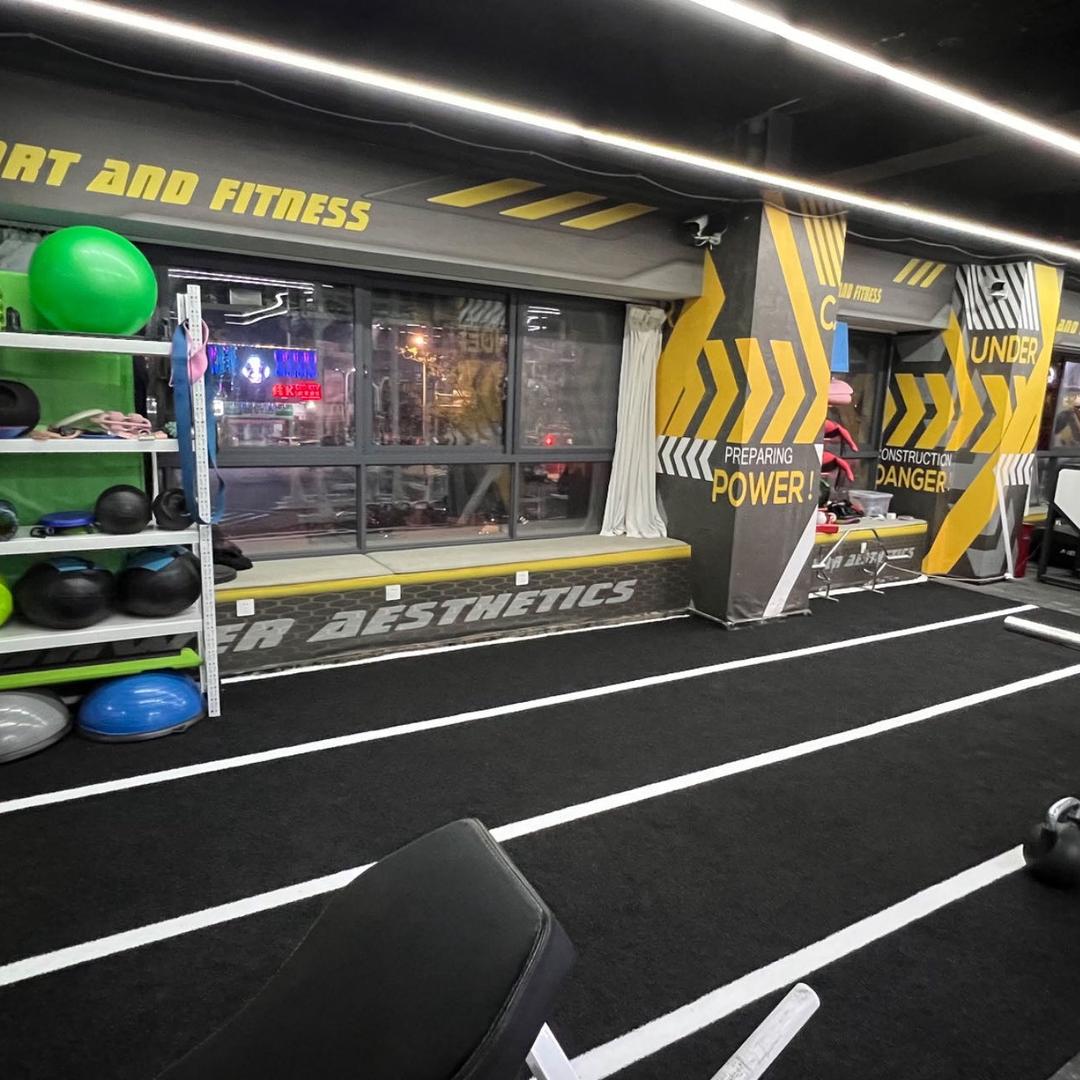 逸佰健身白土坝店