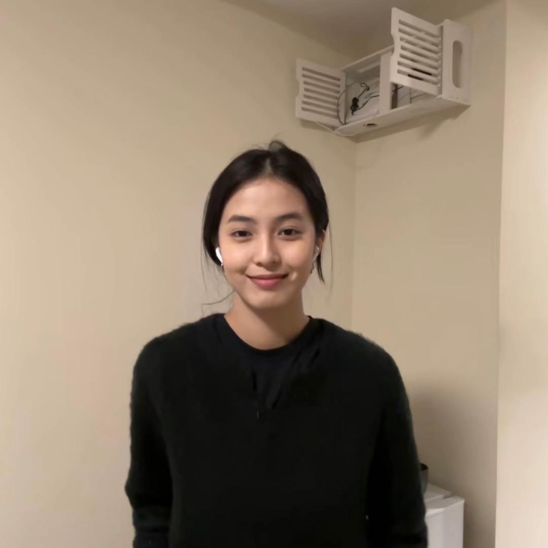 一个雯.