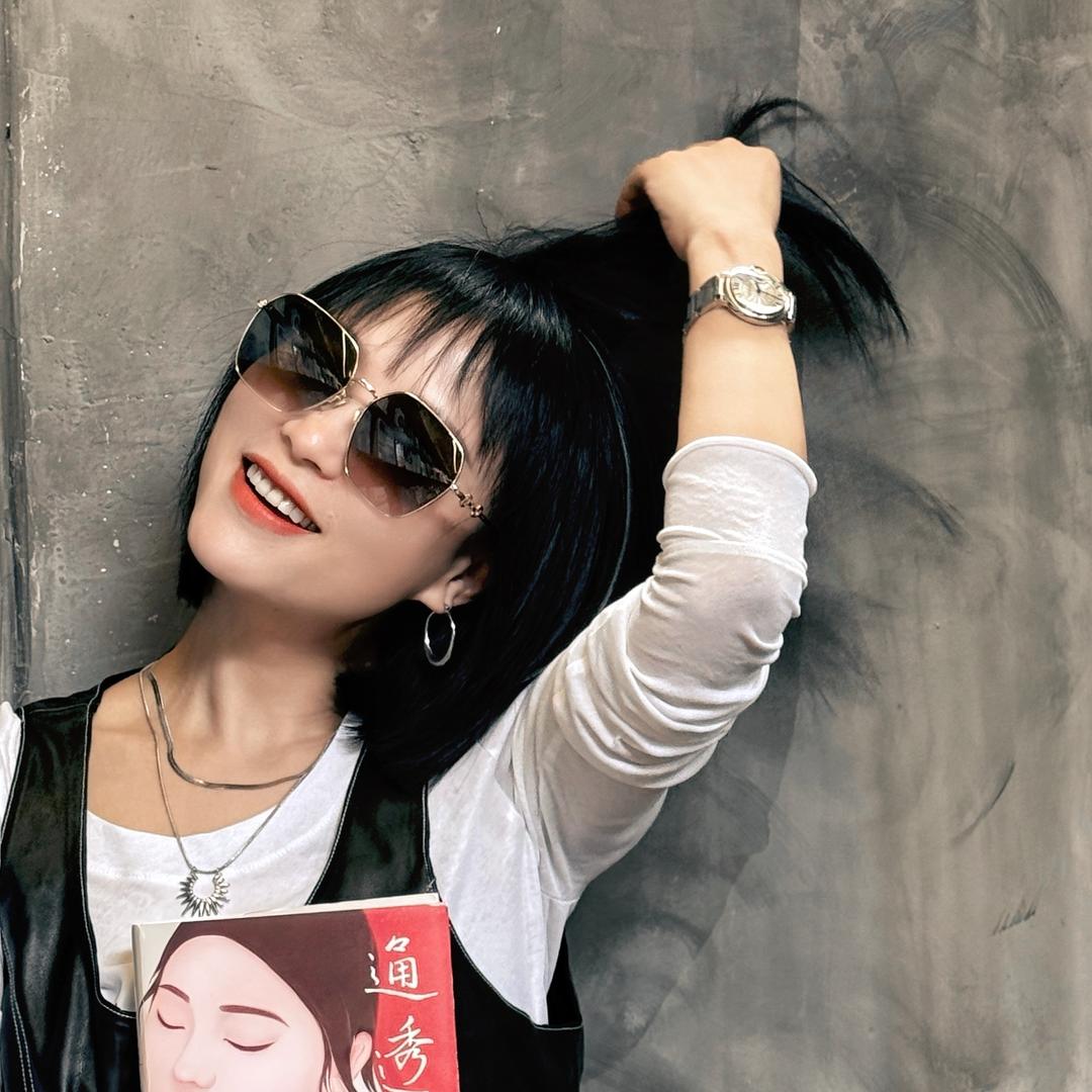 黛黛子🖤