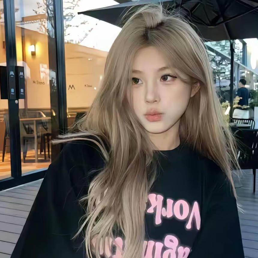 香姐爱吃香菜！