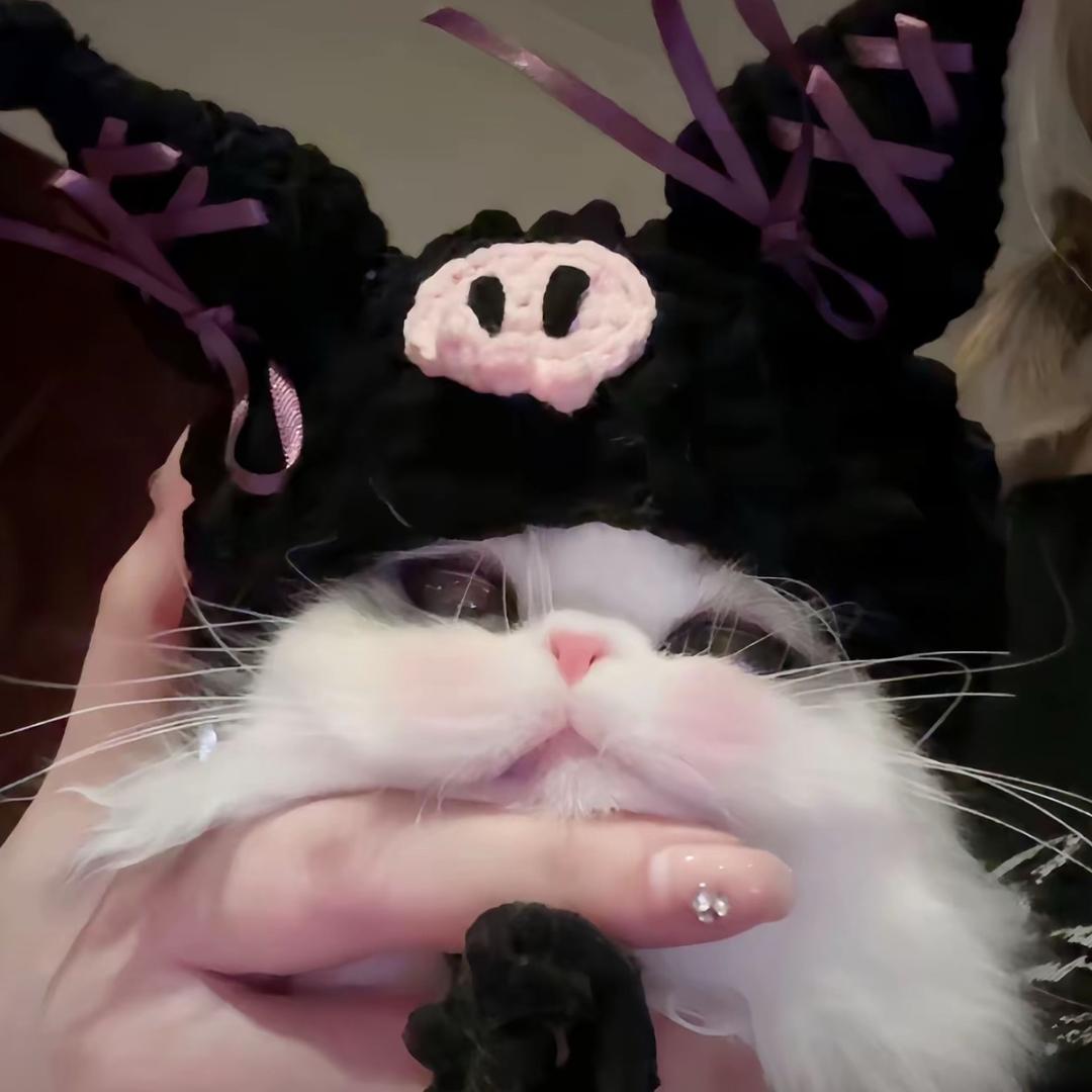 𝙞𝙪𝙠𝙤𝙞𝟳𝟳.