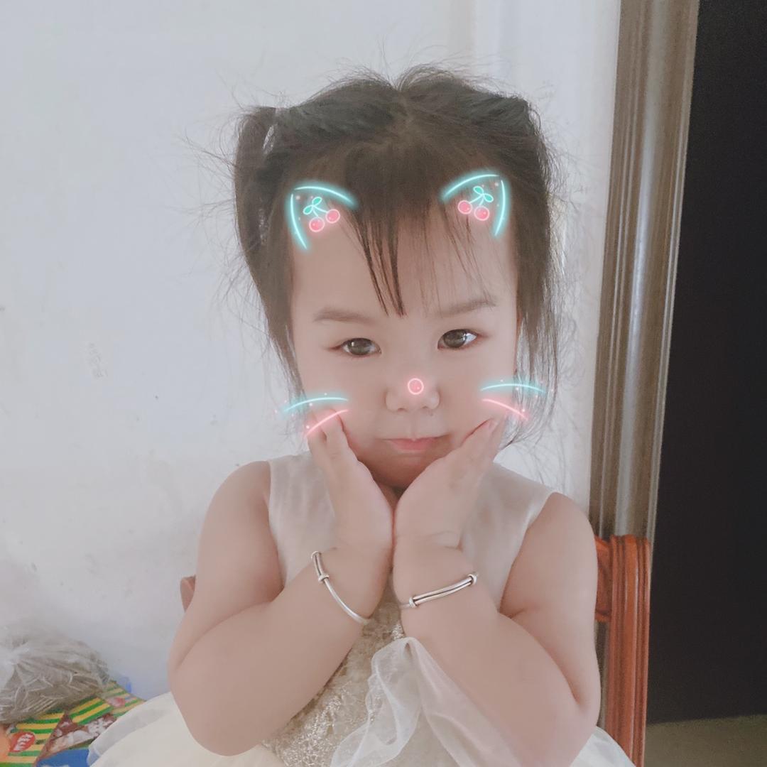 い小欣欣