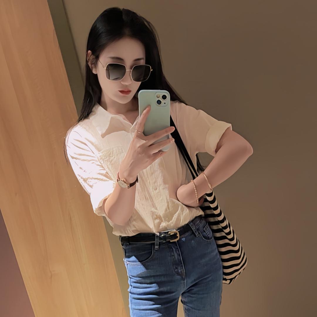 90后卖窗帘的小小郭