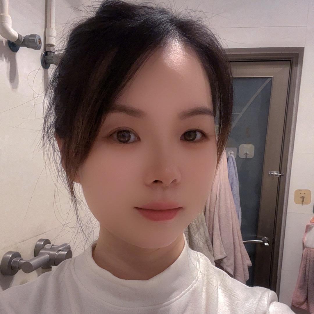 ◡̈ 🍓ᩚོ胡吖三明治 ◡̈