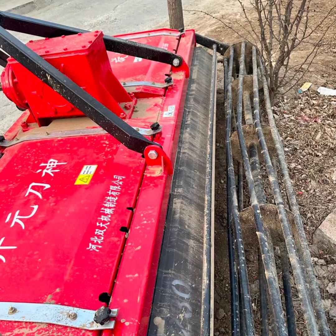 三哥旋耕机还田机