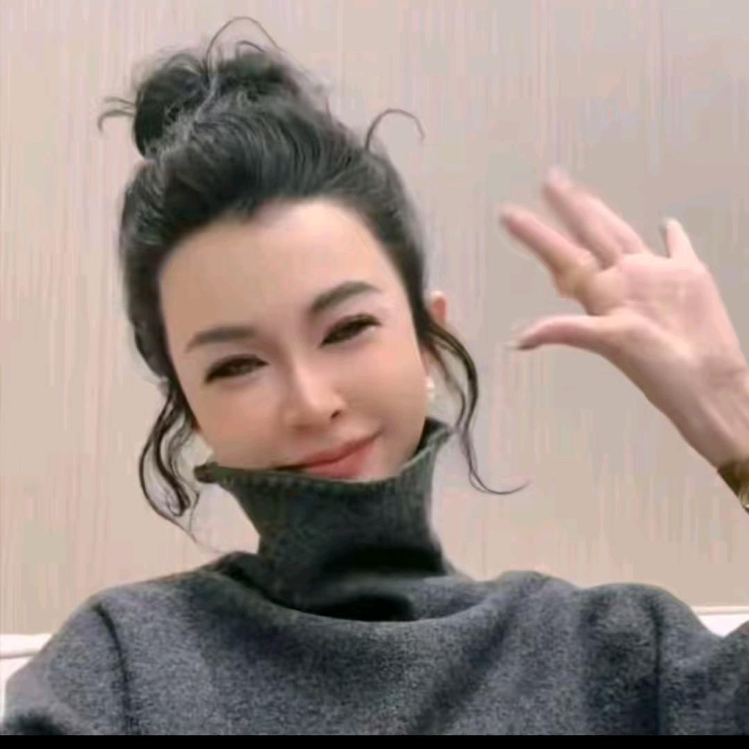 P.exiu潘依绣（直播精选）