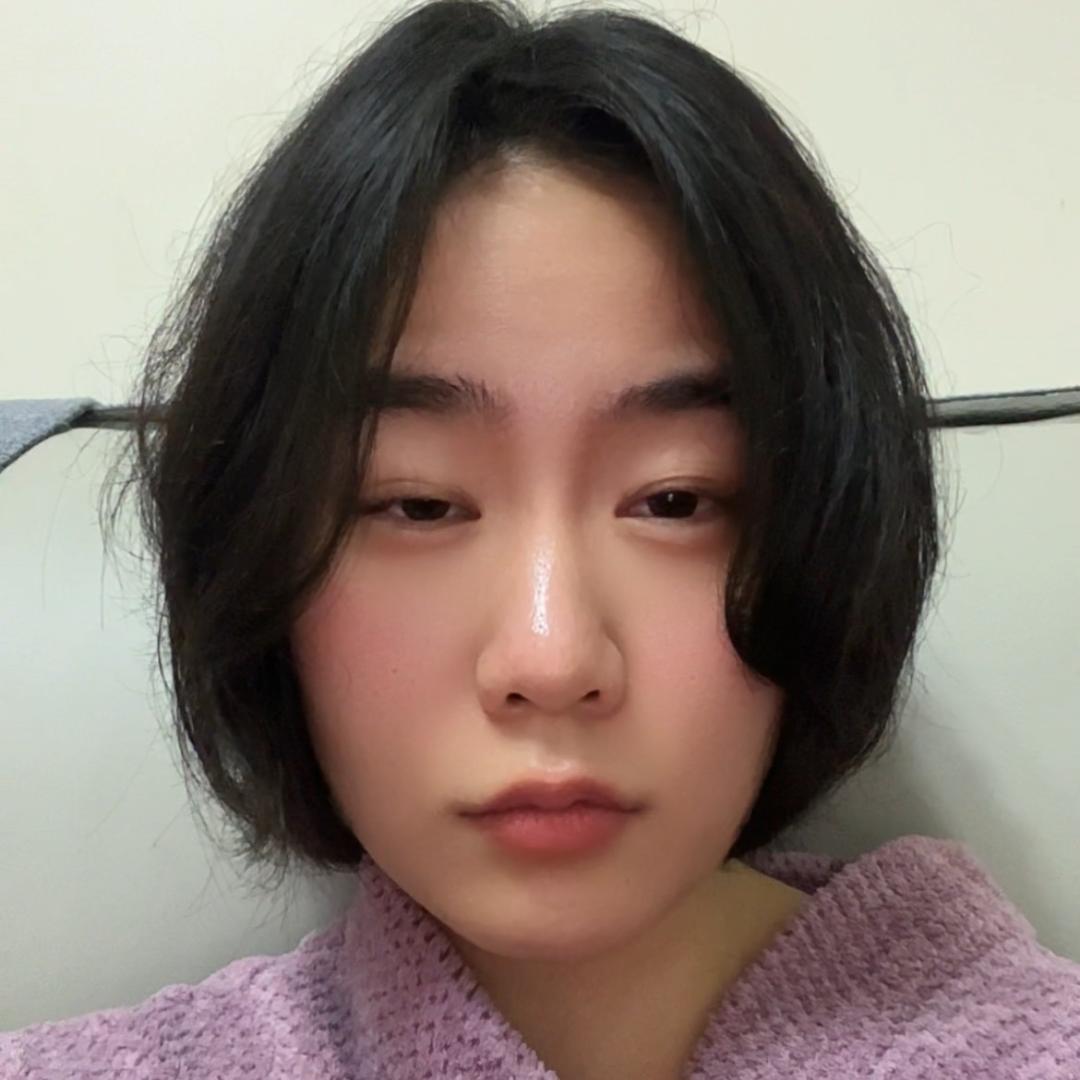 SUNNY～LilyChou😉