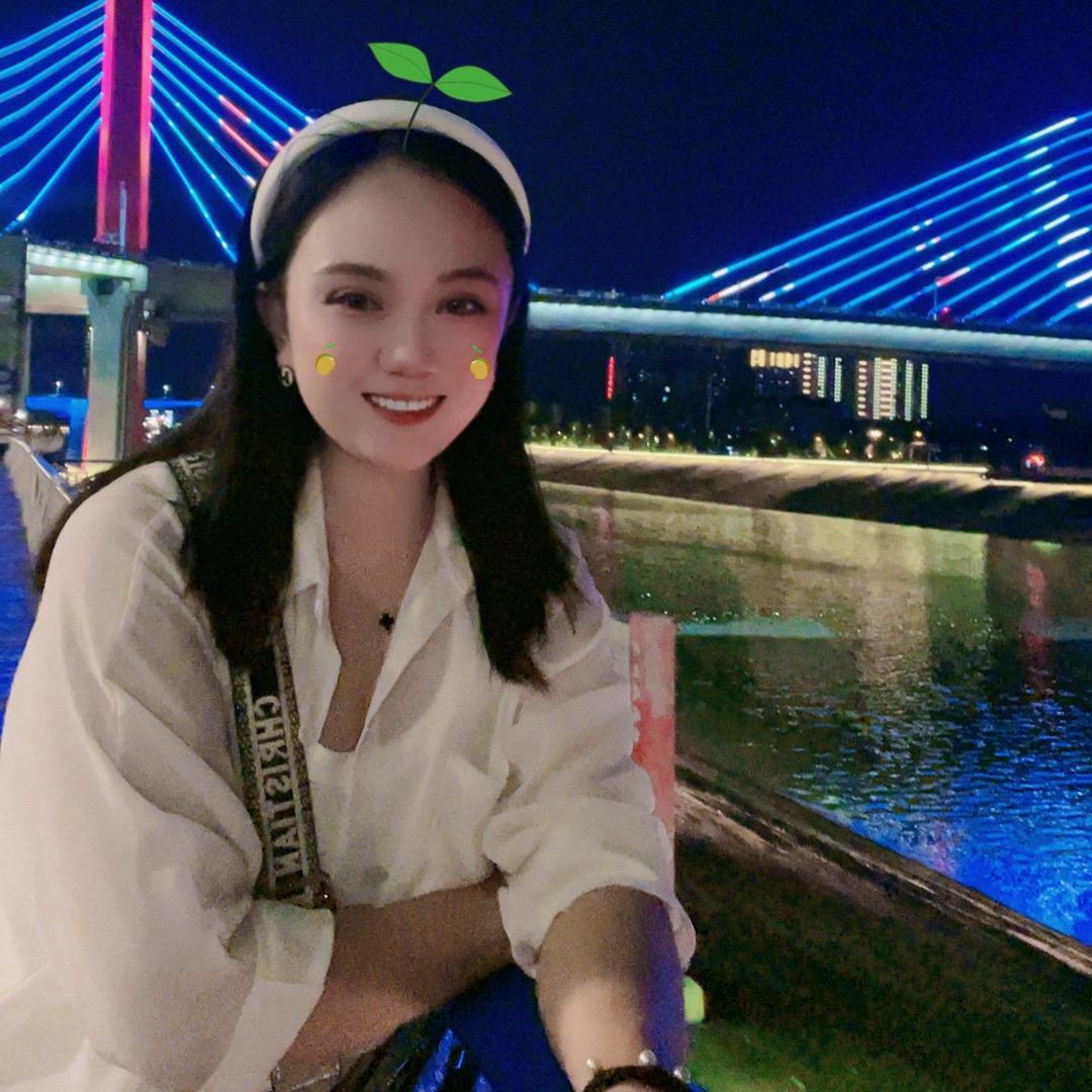 海鲜烧烤的90后老板娘