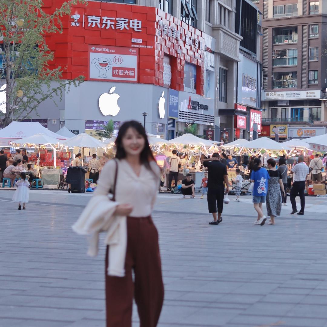 南川区不二闺蜜服装店